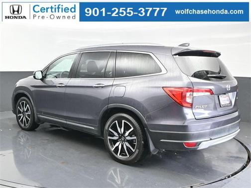 2022 Honda Pilot Touring 8-Passenger