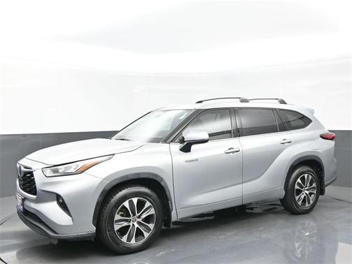 2020 Toyota Highlander Hybrid XLE