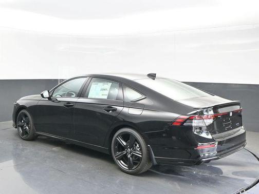 Crystal Black Pearl 2026 Honda Accord Hybrid Sport-L