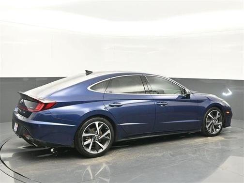 2022 Hyundai SONATA SEL Plus