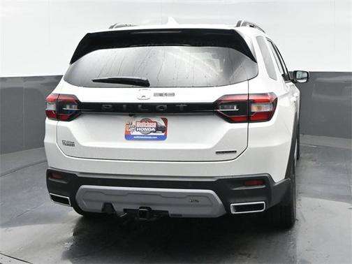 2025 Honda Pilot Touring 8-Passenger