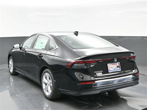 2025 Honda Accord LX 1.5T