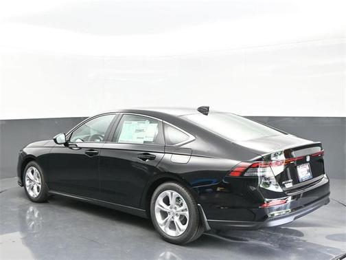 2025 Honda Accord LX 1.5T