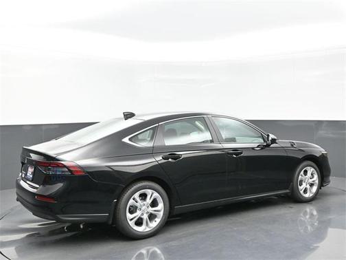 2025 Honda Accord LX 1.5T