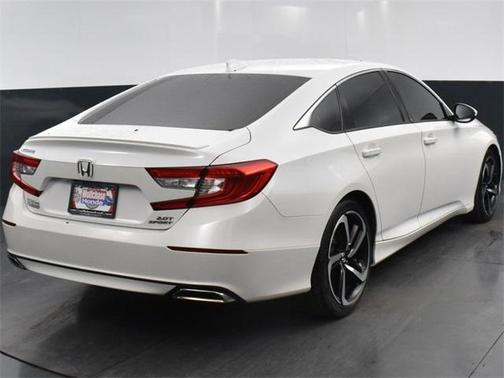 Photo 5 of 35 of 2020 Honda Accord Sport 2.0T