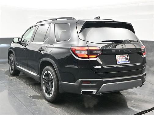 2026 Honda Pilot Touring 8-Passenger