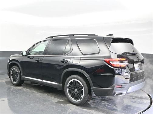 2026 Honda Pilot Touring 8-Passenger