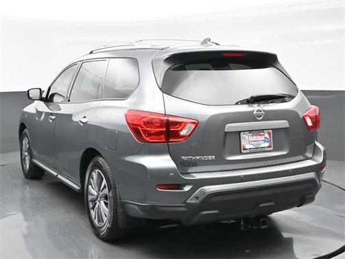 2020 Nissan Pathfinder S