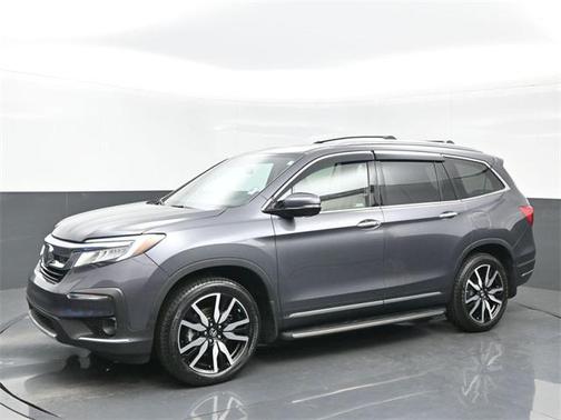 2022 Honda Pilot Touring 8-Passenger