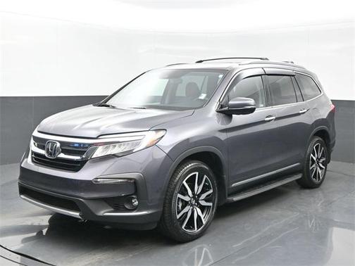 2022 Honda Pilot Touring 8-Passenger