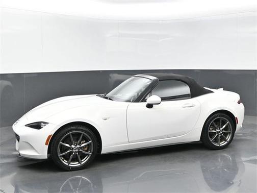 2016 Mazda MX-5 Miata Grand Touring