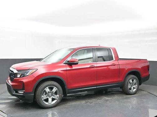 Radiant Red Metallic II 2026 Honda Ridgeline RTL