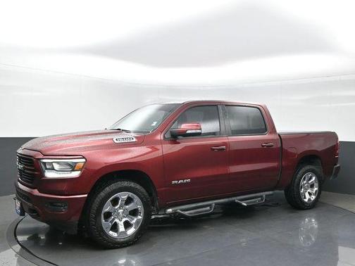 Delmonico Red Pearlcoat 2019 RAM 1500 Big Horn