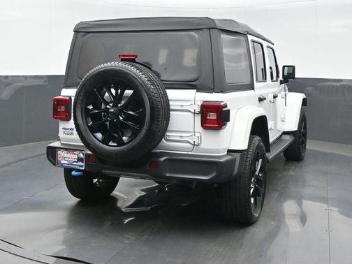 Bright White Clearcoat 2023 Jeep Wrangler 4xe Sahara