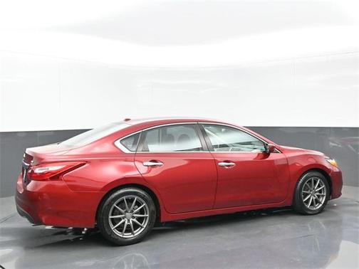 2017 Nissan Altima 2.5 SV