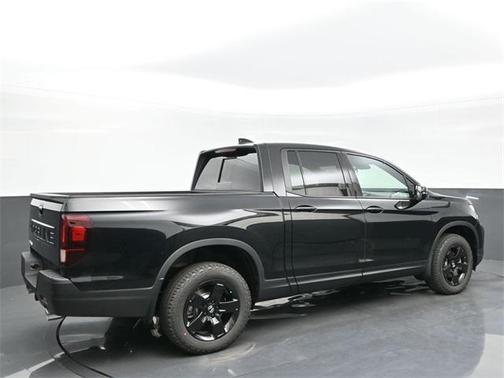 2025 Honda Ridgeline Black