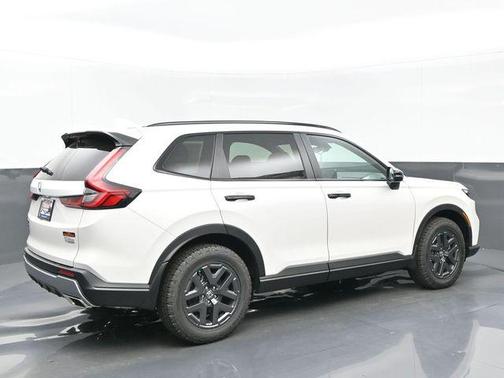 Platinum White Pearl 2026 Honda CR-V Hybrid TrailSport AWD