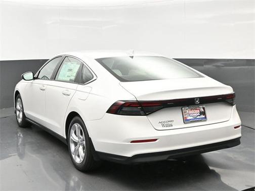 2025 Honda Accord LX 1.5T