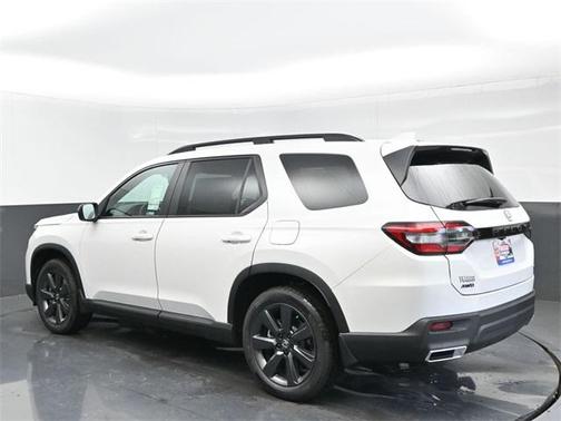 2025 Honda Pilot Sport