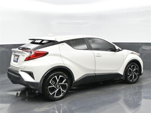 2021 Toyota C-HR LE