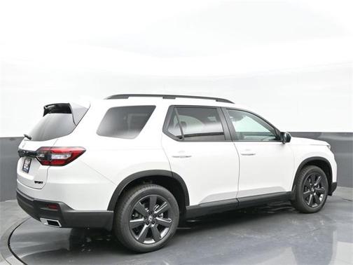 2025 Honda Pilot Sport