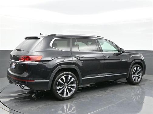 2023 Volkswagen Atlas 3.6L SEL Premium