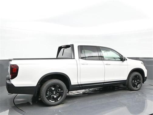 2025 Honda Ridgeline Black