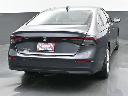 2025 Honda Accord LX 1.5T