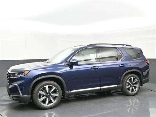 2025 Honda Pilot Touring 8-Passenger