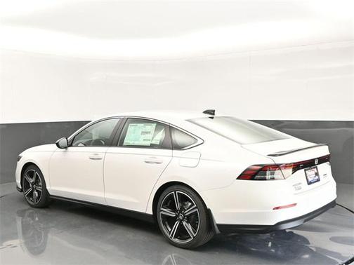 2025 Honda Accord Hybrid Base