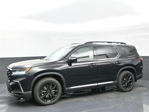 2025 Honda Pilot Touring 8-Passenger