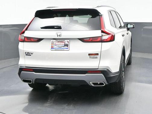 Platinum White Pearl 2026 Honda CR-V Hybrid TrailSport AWD