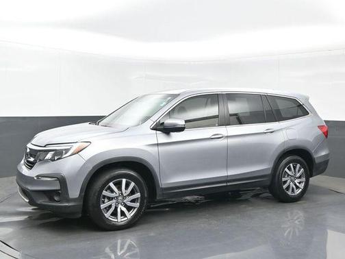 Lunar Silver Metallic 2019 Honda Pilot EX