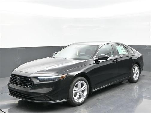 2025 Honda Accord LX 1.5T