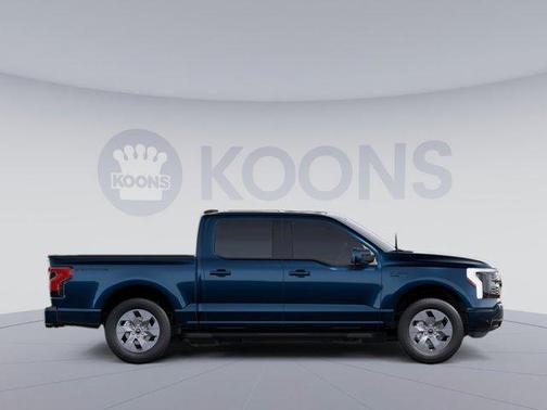 2025 Ford F-150 Lightning LARIAT