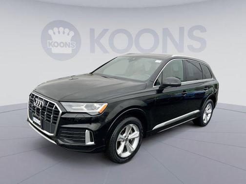 2022 Audi Q7 45 Premium