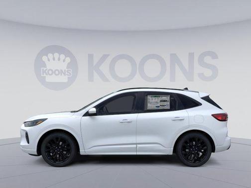 2026 Ford Escape ST-Line Elite