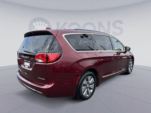 2018 Chrysler Pacifica Hybrid Limited
