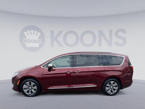2018 Chrysler Pacifica Hybrid Limited