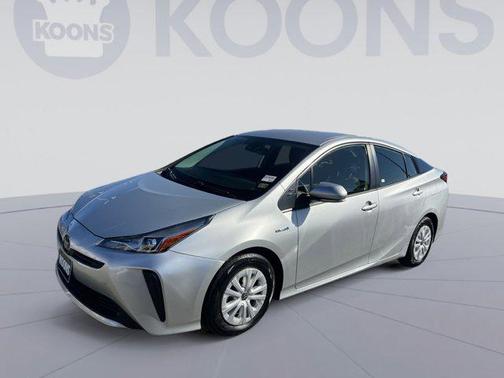 2022 Toyota Prius L