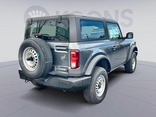 2025 Ford Bronco Base
