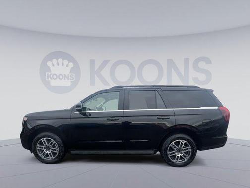 AGATE BLACK METALLIC 2025 Ford Expedition Active