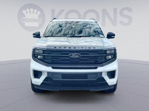 STAR WHITE MET TRI-COAT 2026 Ford Expedition Max Platinum