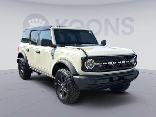 Desert Sand 2025 Ford Bronco Big Bend
