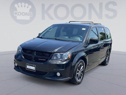 Black Onyx Crystal Pearlcoat 2019 Dodge Grand Caravan SE
