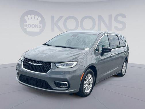 Ceramic Gray Clearcoat 2025 Chrysler Pacifica L