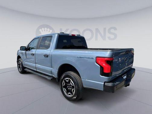 2023 Ford F-150 Lightning Pro
