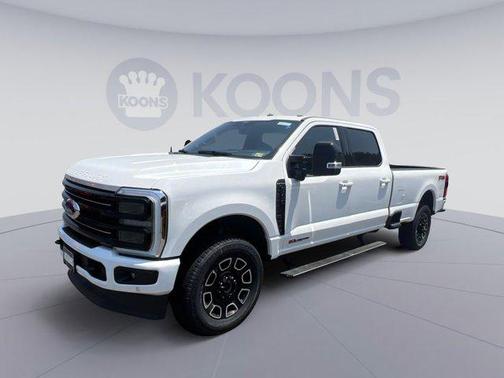 2025 Ford F-350 Platinum