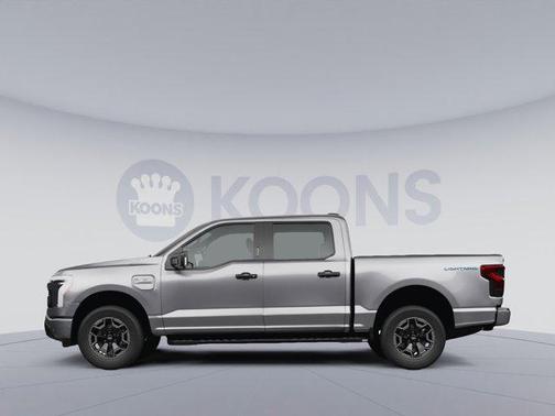 2023 Ford F-150 Lightning XLT
