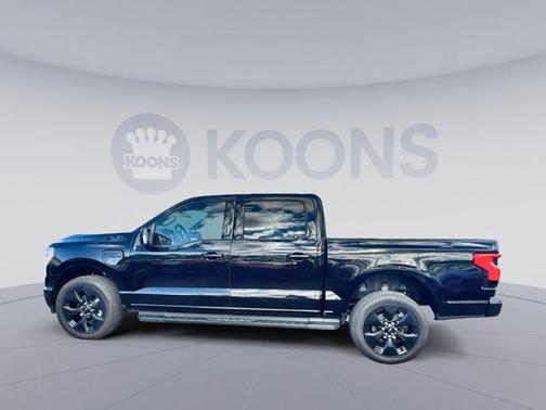 2025 Ford F-150 Lightning Platinum